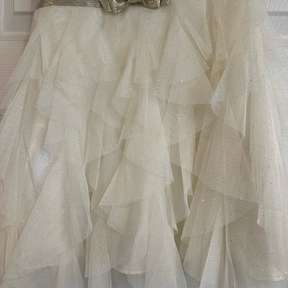 Jona Michelle 4T Formal Cream Dress - Picture 2 of 11